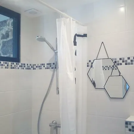 Appartement Cosy Studio Le Marais Montmartin-sur-Mer